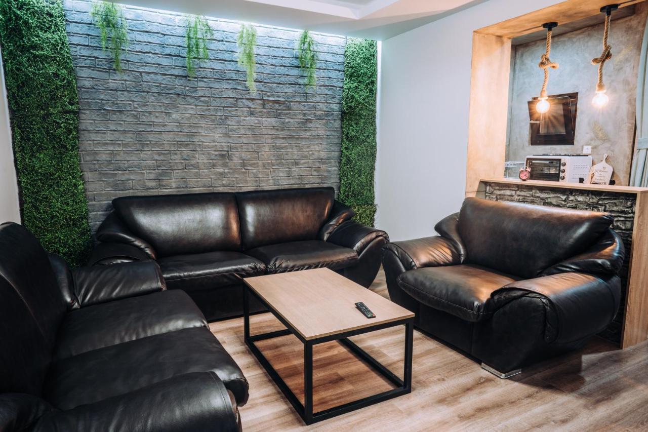 Finesi Apartments 奥赫里德 外观 照片
